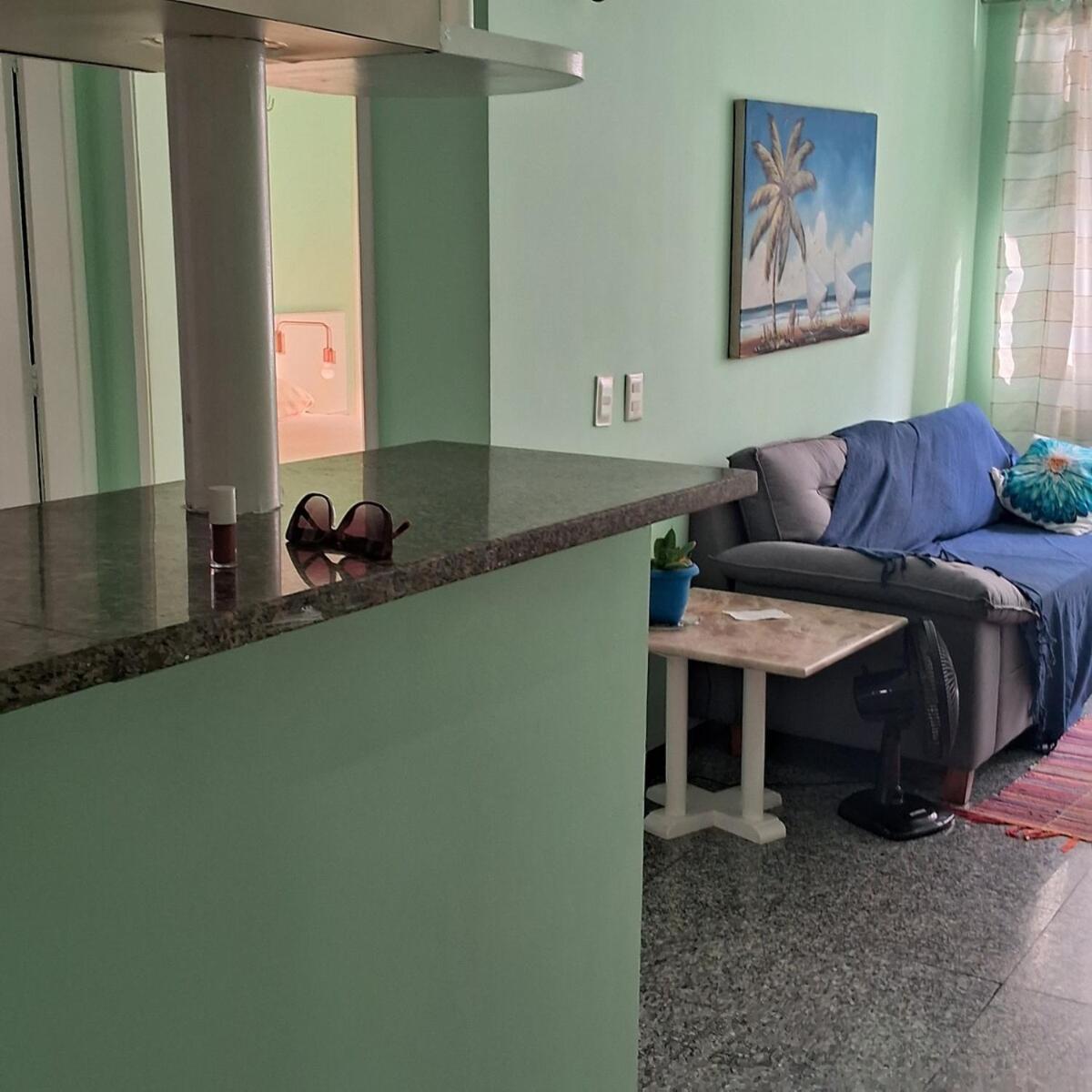 Com Piscina E Bem Localizado * Fortaleza (Ceara)