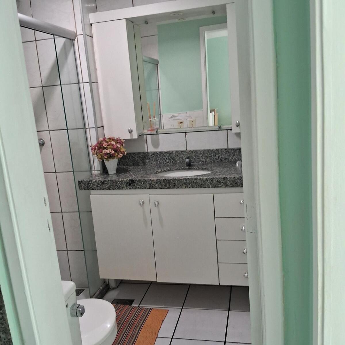 Com Piscina E Bem Localizado Apartamento *